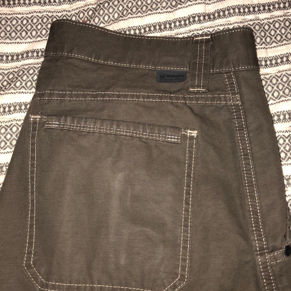 Men’s Wrangler Outdoor Series pants